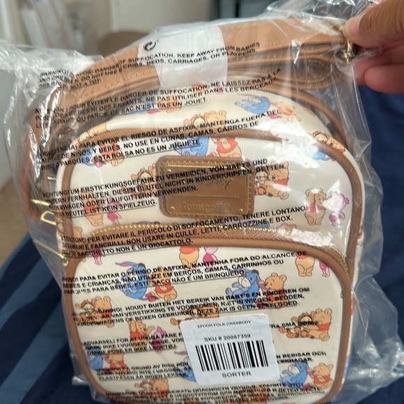 Loungefly Baby Winnie the Pooh and friends crossbody bag - Picture 5 of 6